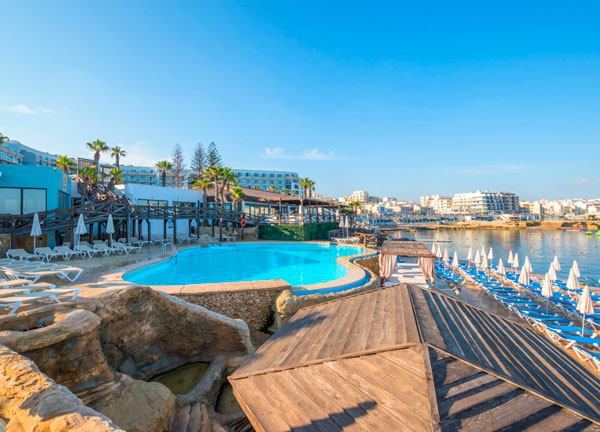 Фото отеля-резорта Dolmen Hotel 4* в Ауре, Мальта